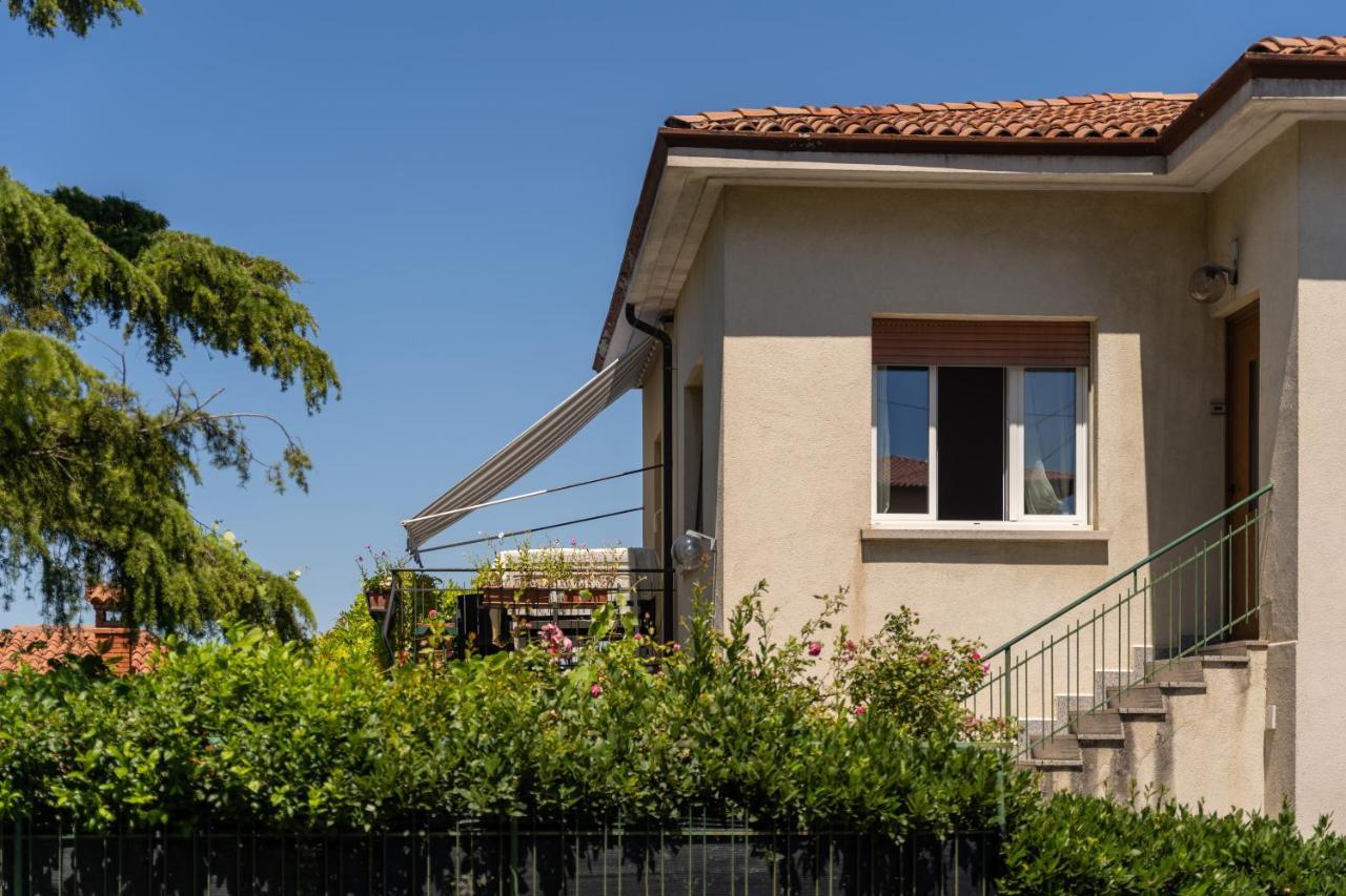 Muggia Uphill B&B Bagian luar foto