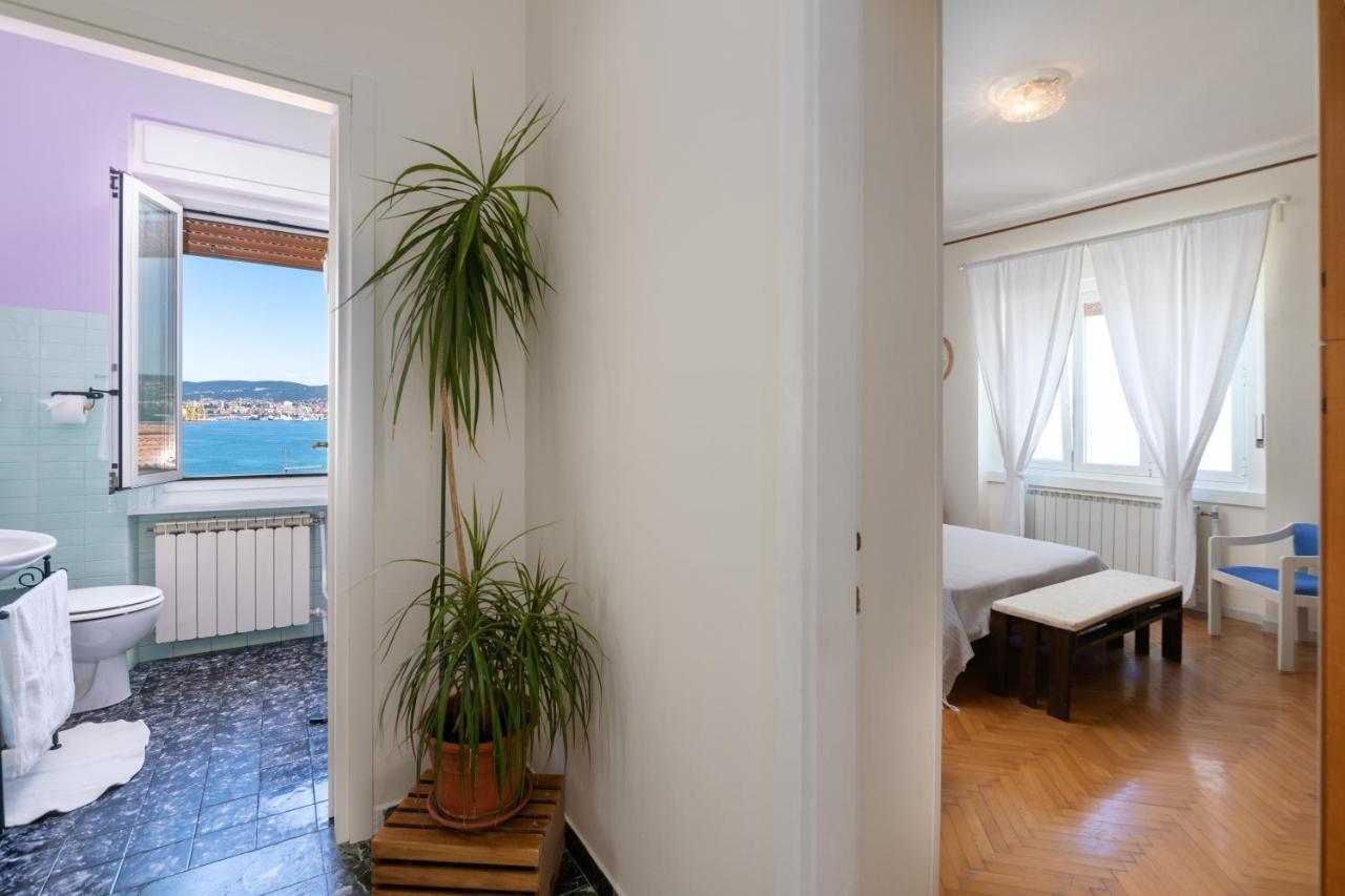 Muggia Uphill B&B Bagian luar foto